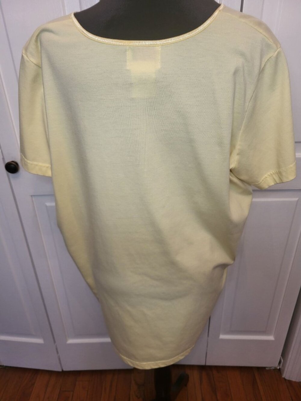Only Necessities Butter Yellow Lace Up Tunic Tee L Preppy Nautical Retro Cottage - Picture 6 of 8